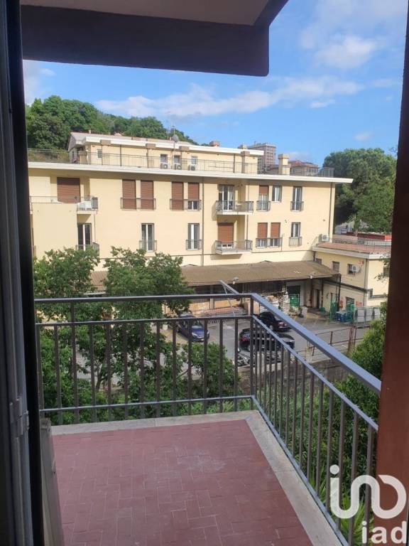 appartamento in vendita a Genova in zona Sturla