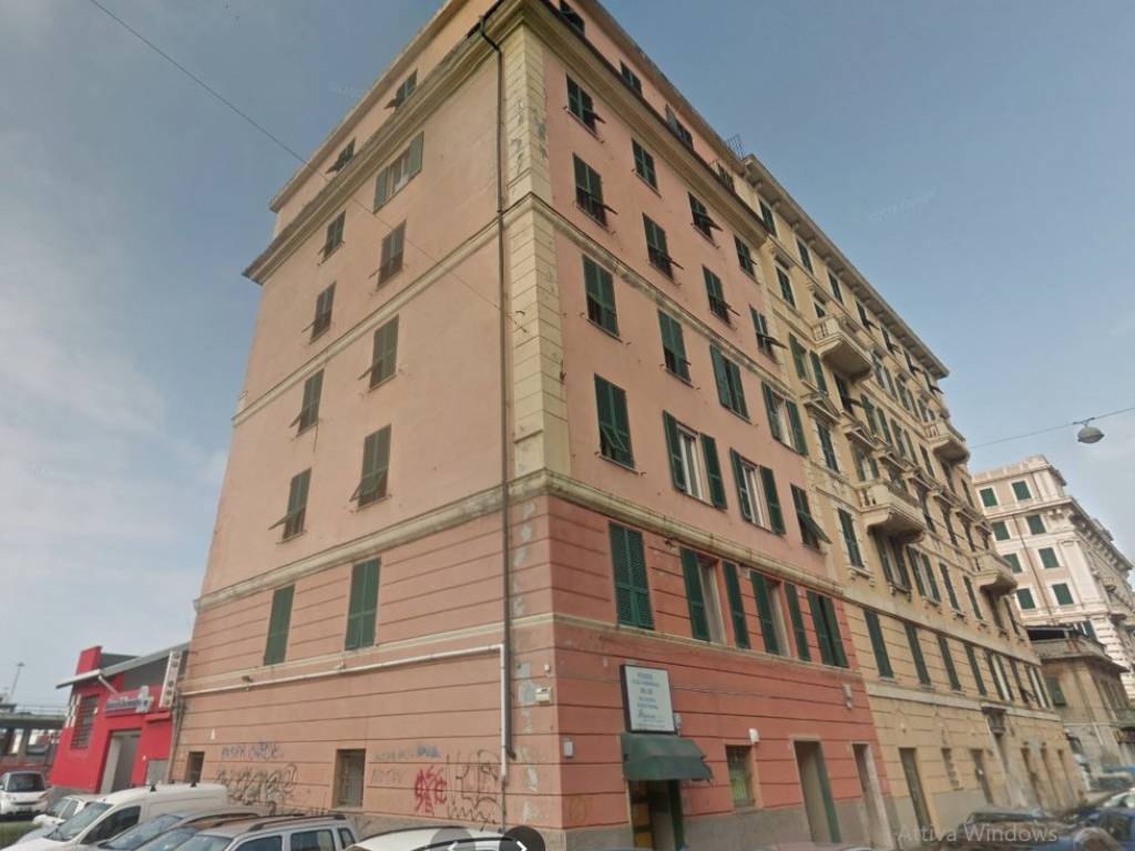 appartamento in vendita a Genova in zona Sampierdarena
