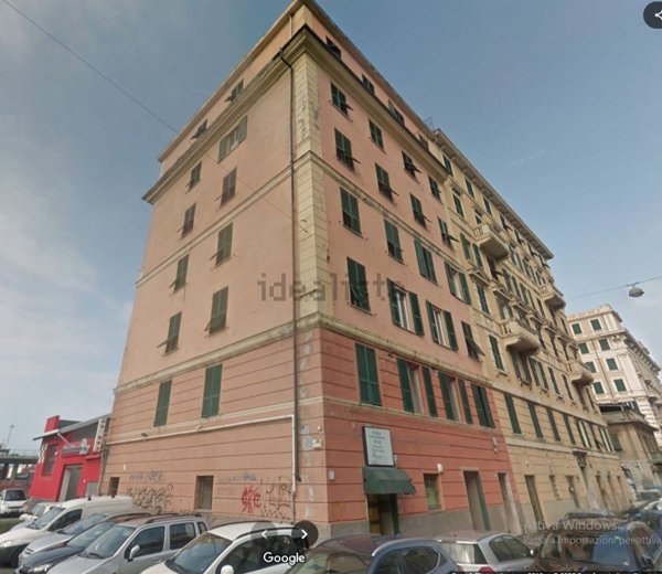 appartamento in vendita a Genova in zona Sampierdarena