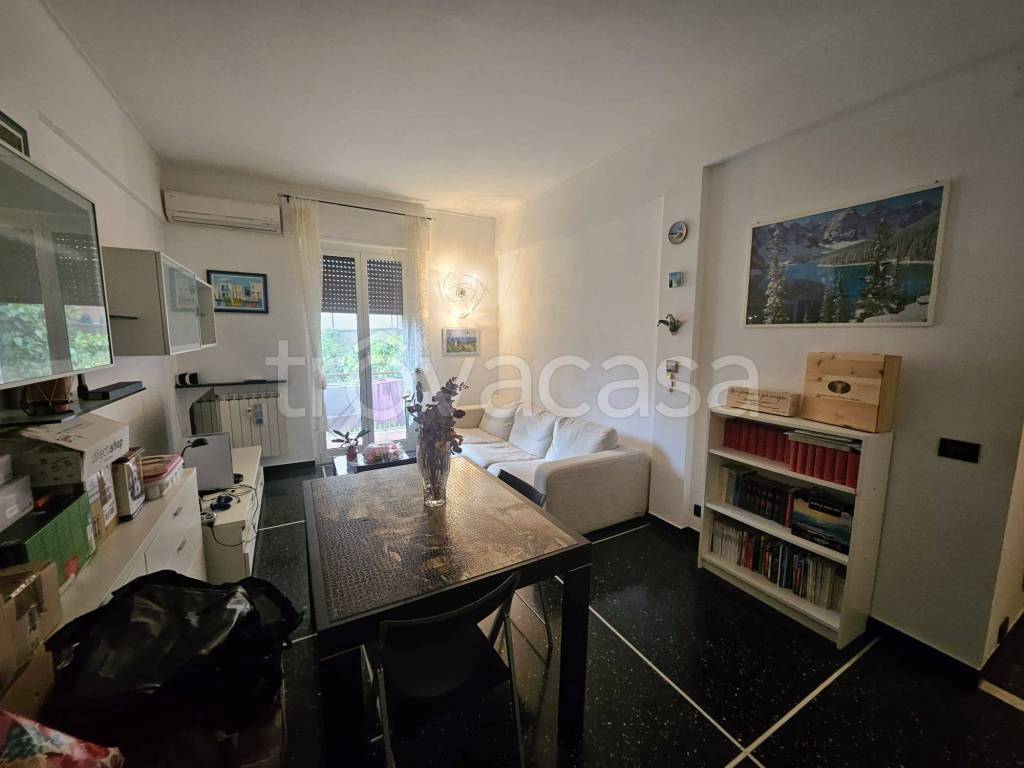 appartamento in vendita a Genova in zona Quezzi