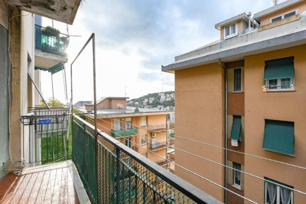 appartamento in vendita a Genova in zona Oregina