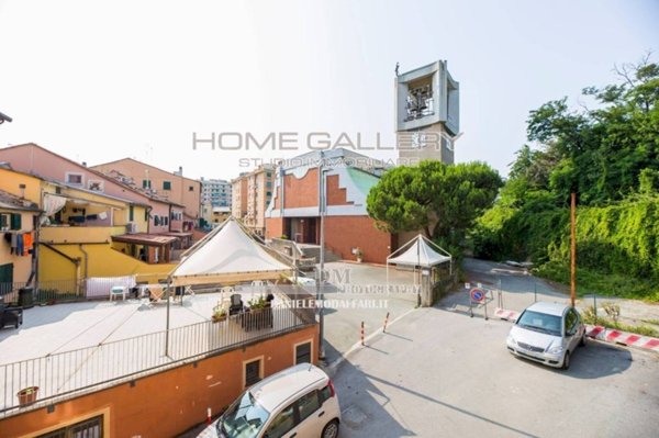 appartamento in vendita a Genova in zona Palmaro / Pra'