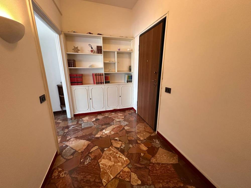 appartamento in vendita a Genova in zona Castelletto
