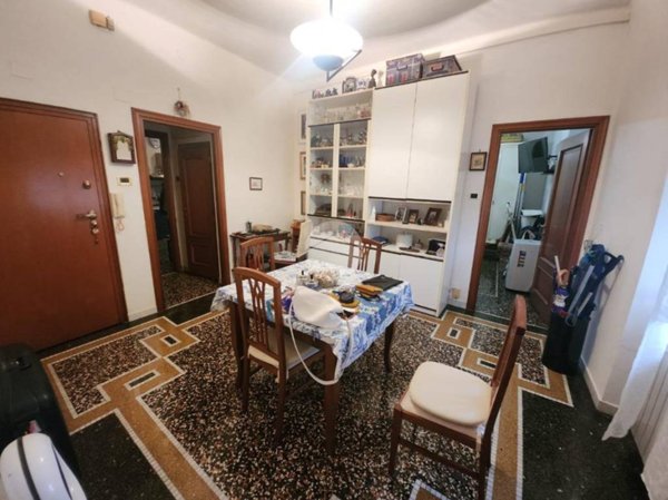 appartamento in vendita a Genova in zona Certosa