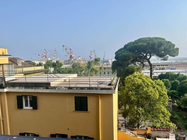 appartamento in vendita a Genova
