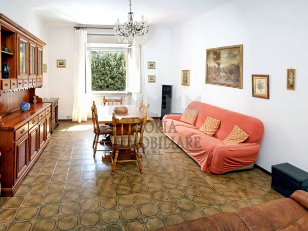 appartamento in vendita a Genova in zona San Gottardo/Sant'Eusebio
