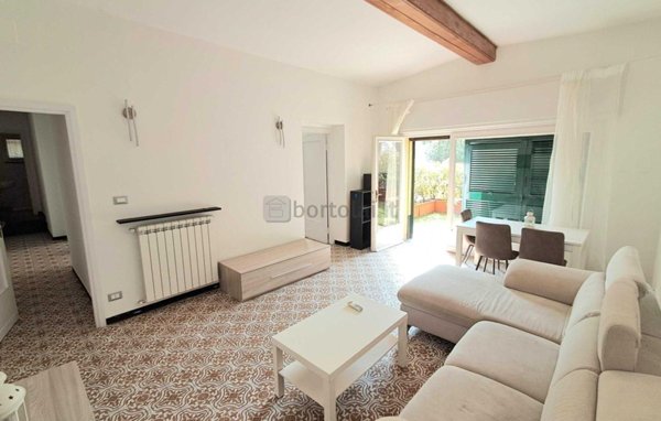 casa indipendente in vendita a Genova in zona Albaro