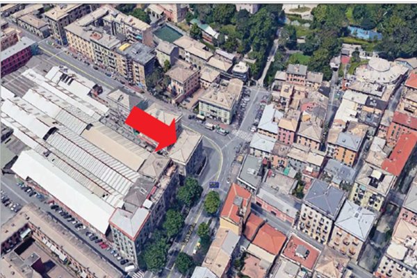 negozio in vendita a Genova in zona Sestri Ponente
