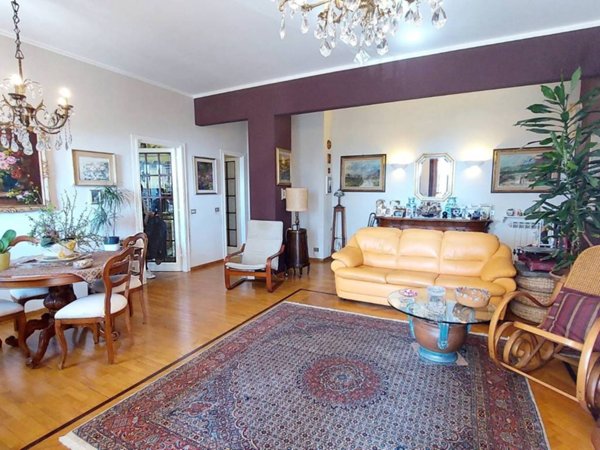 appartamento in vendita a Genova in zona Castelletto