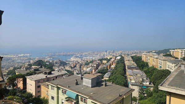 appartamento in vendita a Genova in zona Castelletto