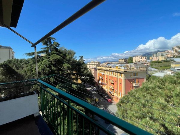 appartamento in vendita a Genova in zona Palmaro / Pra'