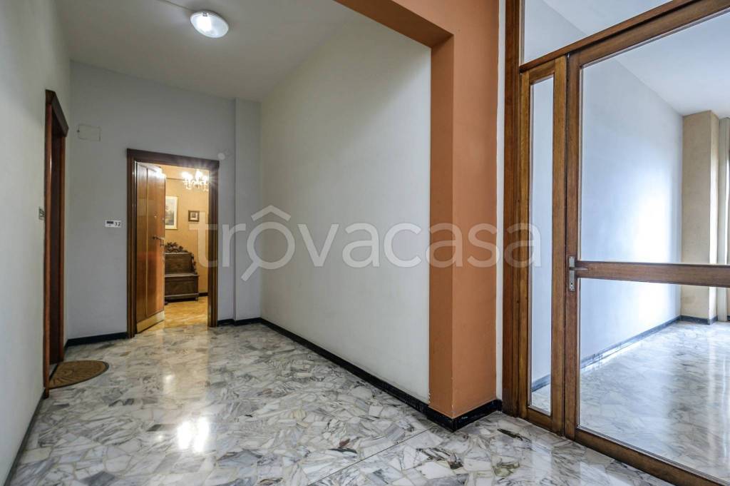 appartamento in vendita a Genova in zona Pegli