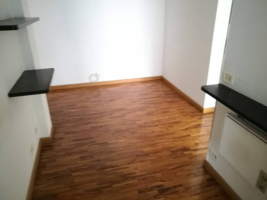 appartamento in vendita a Genova in zona Marassi