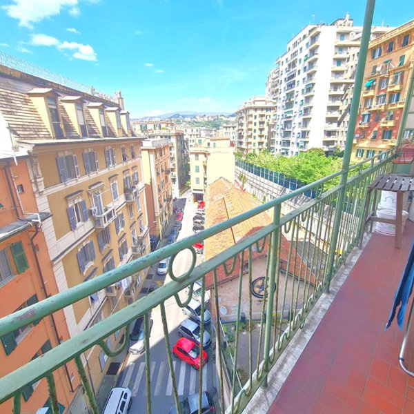 appartamento in vendita a Genova in zona Sampierdarena