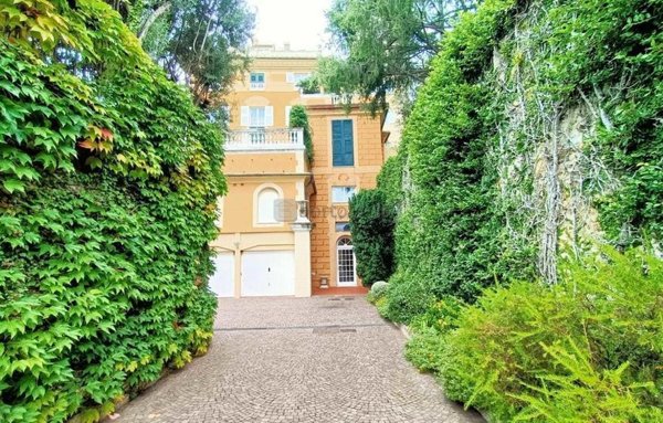 appartamento in vendita a Genova in zona Albaro