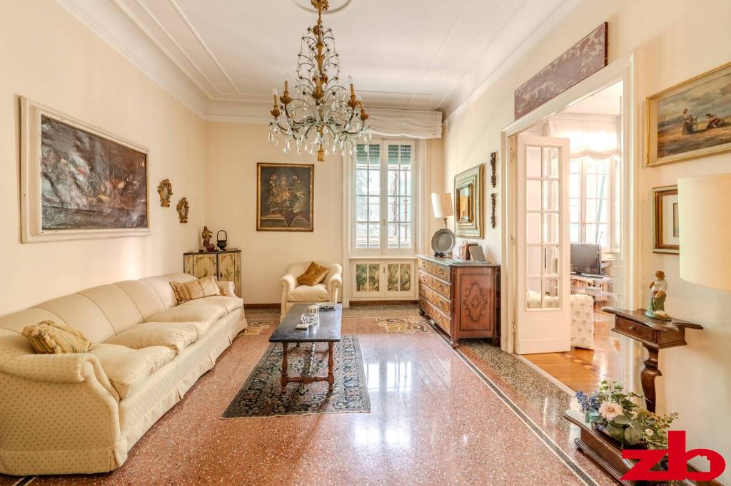 appartamento in vendita a Genova in zona Albaro