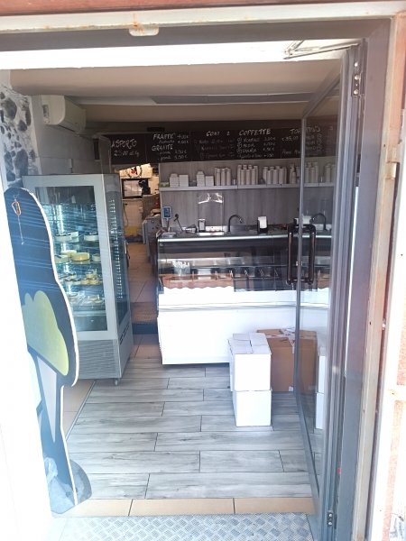negozio in vendita a Genova in zona Pegli