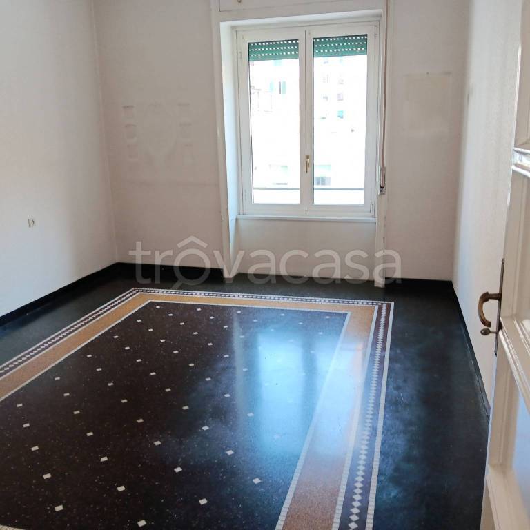 appartamento in vendita a Genova in zona Foce