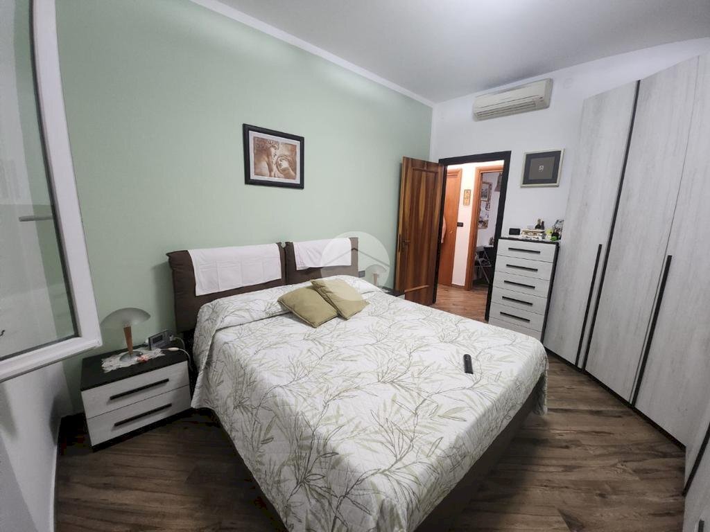 appartamento in vendita a Genova in zona Certosa
