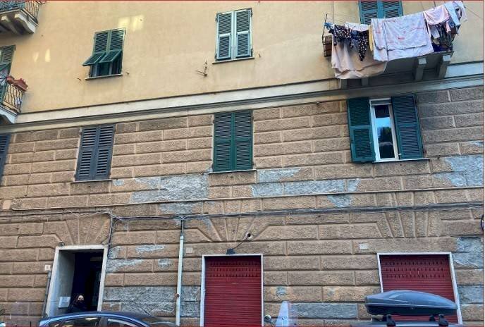 appartamento in vendita a Genova in zona Sampierdarena