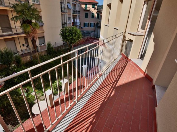 appartamento in vendita a Genova in zona Pontedecimo