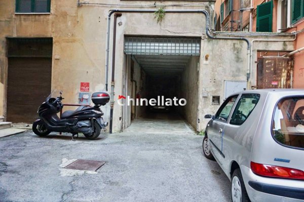 casa indipendente in vendita a Genova in zona Castelletto