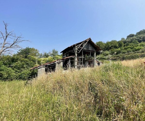 casa indipendente in vendita a Genova in zona Bolzaneto