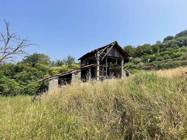 casa indipendente in vendita a Genova in zona Bolzaneto