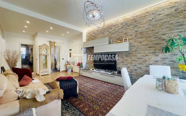 appartamento in vendita a Genova in zona Lagaccio / Granarolo