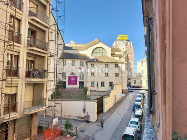 appartamento in vendita a Genova in zona Carignano