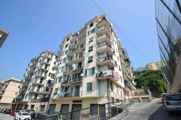 appartamento in vendita a Genova in zona Voltri