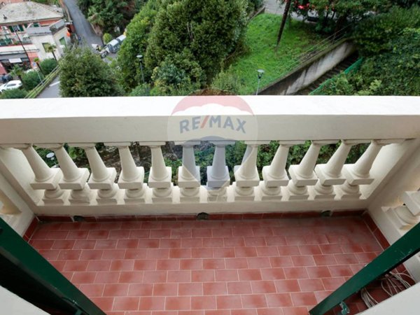appartamento in vendita a Genova in zona Sestri Ponente