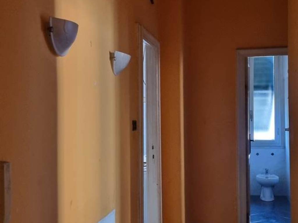 appartamento in vendita a Genova in zona Sampierdarena