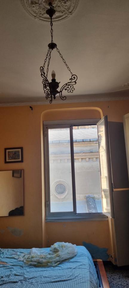 appartamento in vendita a Genova in zona Sampierdarena