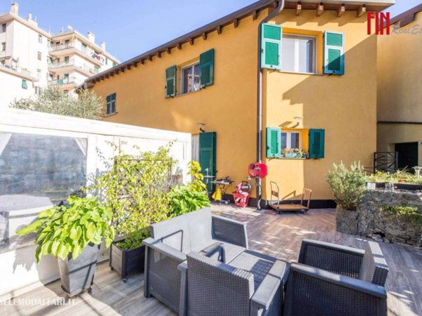 casa indipendente in vendita a Genova in zona Struppa