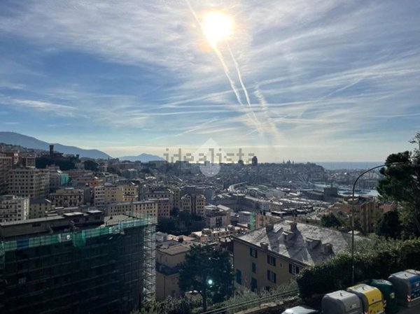 appartamento in vendita a Genova in zona Lagaccio / Granarolo