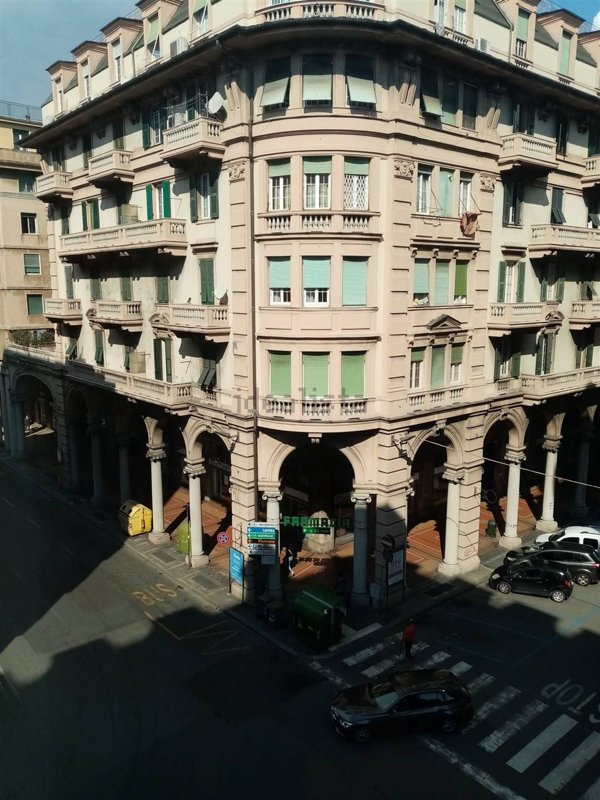 appartamento in vendita a Genova in zona Sampierdarena
