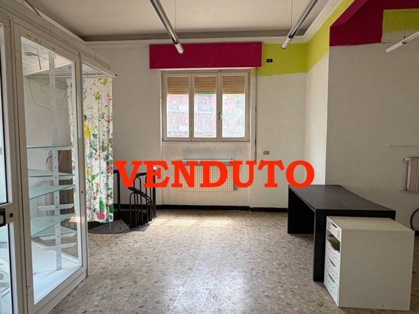 negozio in vendita a Genova in zona San Martino
