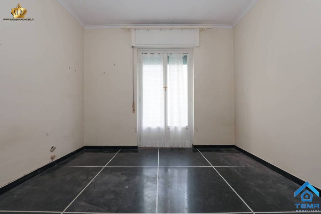 appartamento in vendita a Genova in zona Bolzaneto