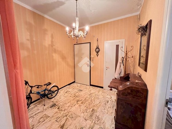 appartamento in vendita a Genova in zona Quezzi