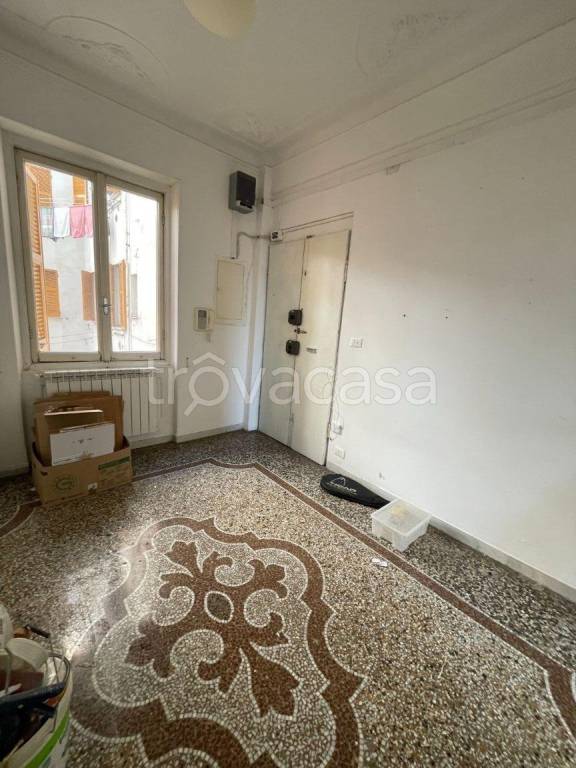 appartamento in vendita a Genova in zona Staglieno