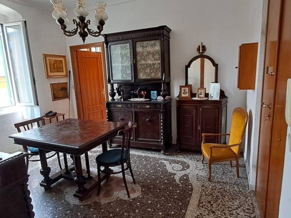 appartamento in vendita a Genova in zona Sampierdarena
