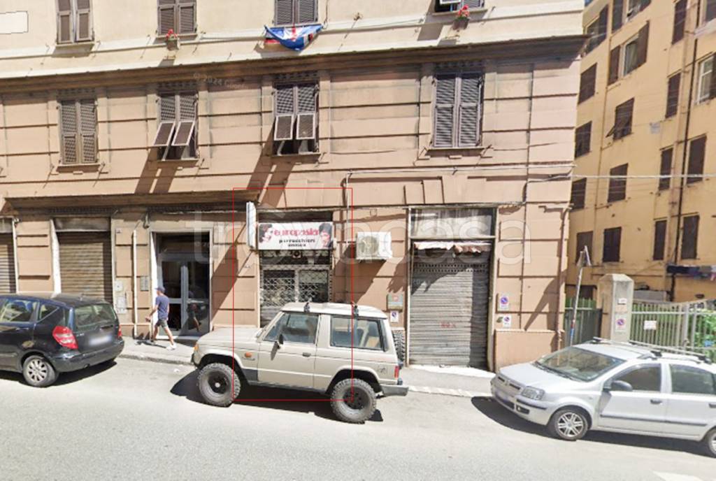 negozio in vendita a Genova in zona DiNegro