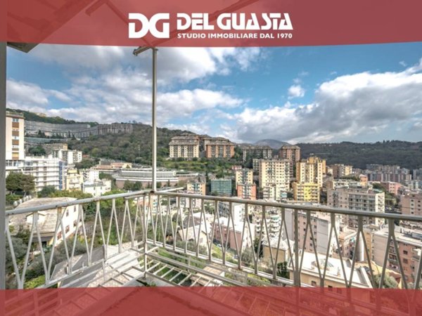 appartamento in vendita a Genova in zona Quezzi
