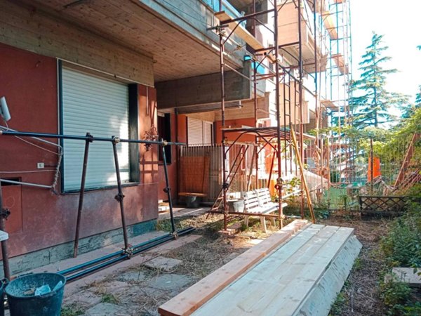 appartamento in vendita a Genova in zona Sestri Ponente