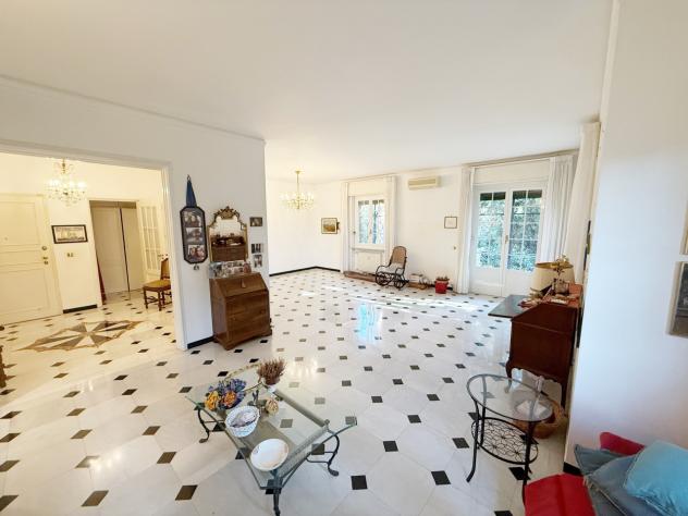 appartamento in vendita a Genova in zona Albaro