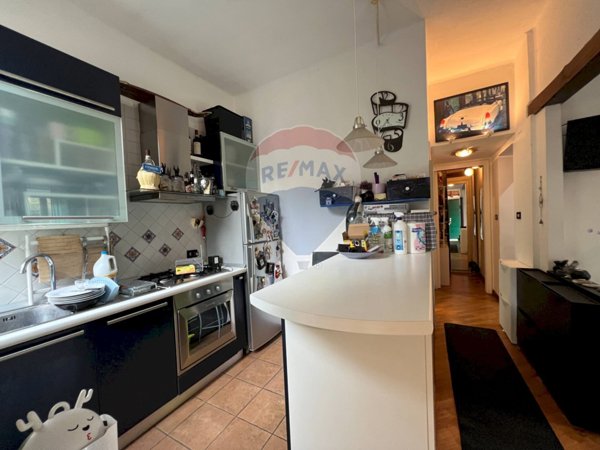 casa indipendente in vendita a Genova in zona Sestri Ponente