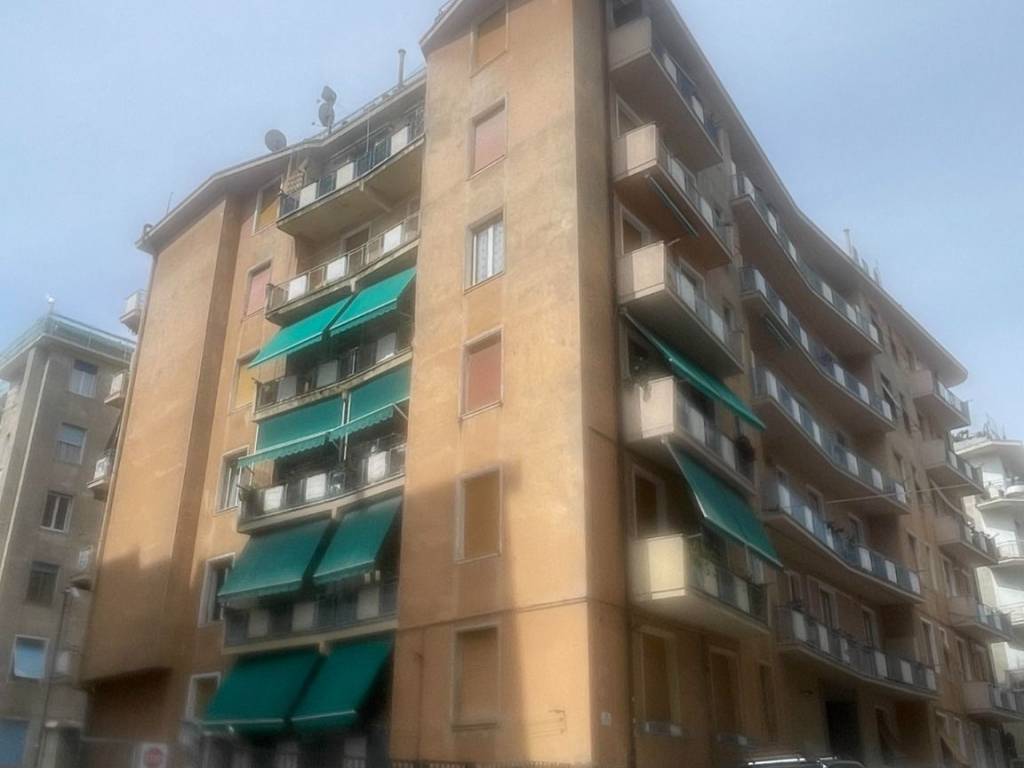 appartamento in vendita a Genova in zona Pegli