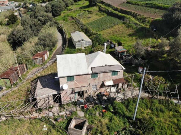 casa indipendente in vendita a Genova in zona Pegli