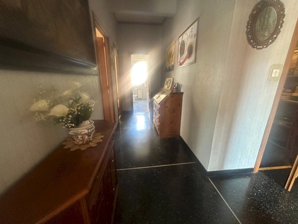 appartamento in vendita a Genova in zona Sampierdarena